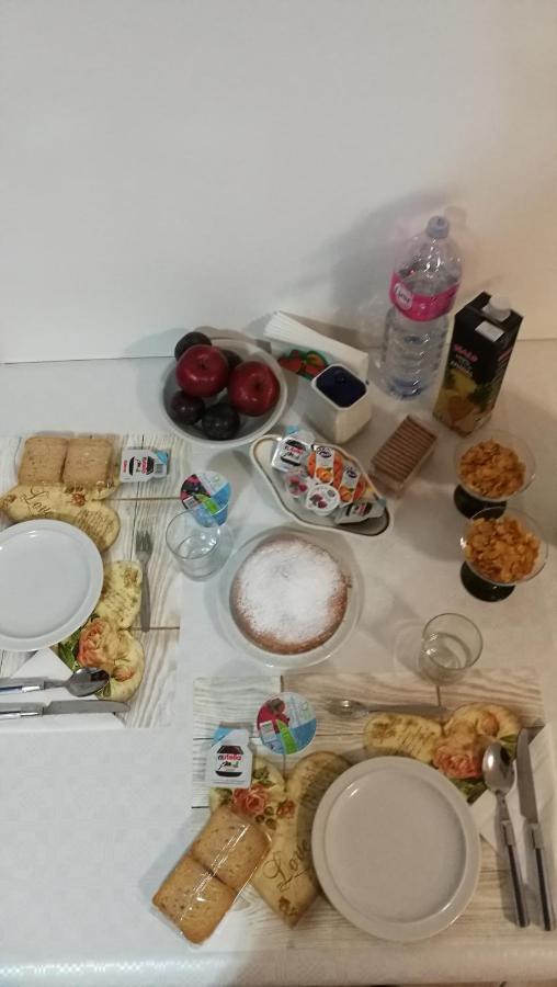 Hotel Camera Privata Pomezia Zewnętrze zdjęcie