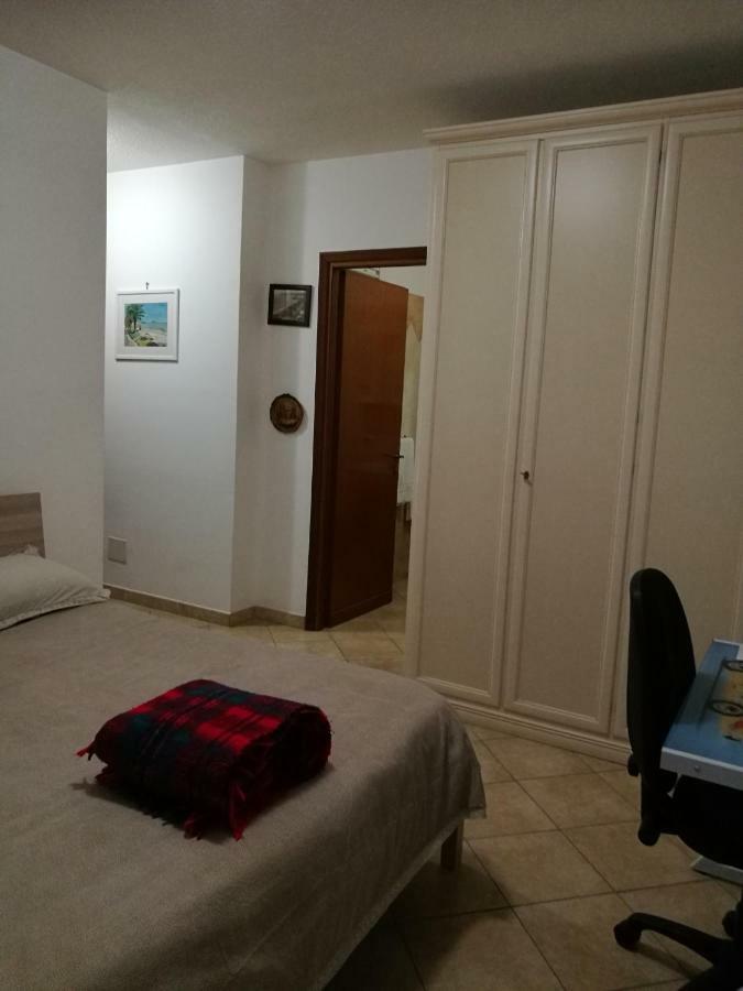 Hotel Camera Privata Pomezia Zewnętrze zdjęcie
