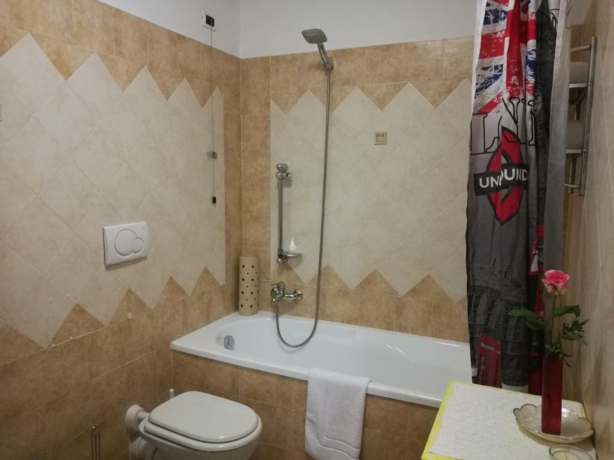 Hotel Camera Privata Pomezia Zewnętrze zdjęcie